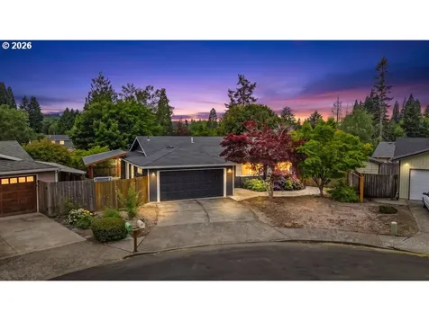 4895 SW 189th Court Beaverton OR 97078