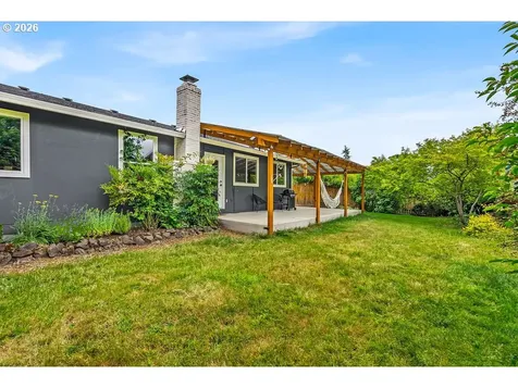 4895 SW 189th Court Beaverton OR 97078