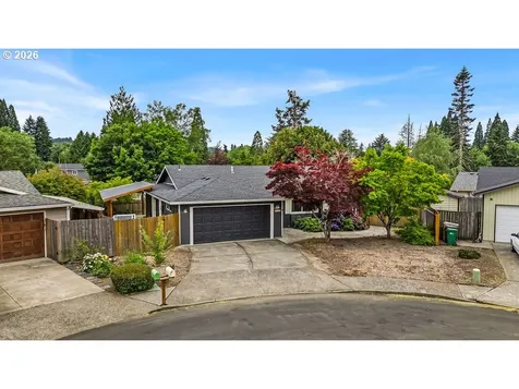 4895 SW 189th Court Beaverton OR 97078