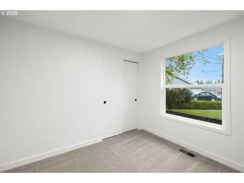 9451 SW Hume Court Tualatin OR 97062