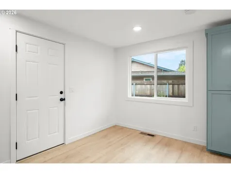 9451 SW Hume Court Tualatin OR 97062