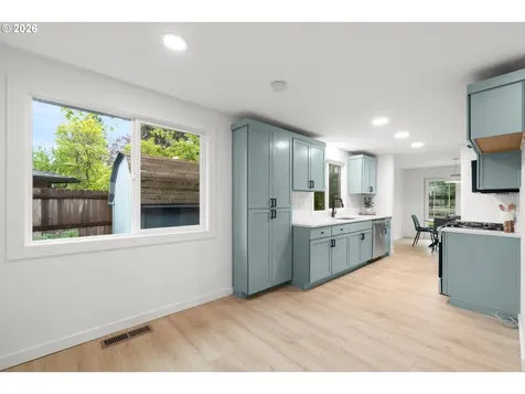 9451 SW Hume Court Tualatin OR 97062