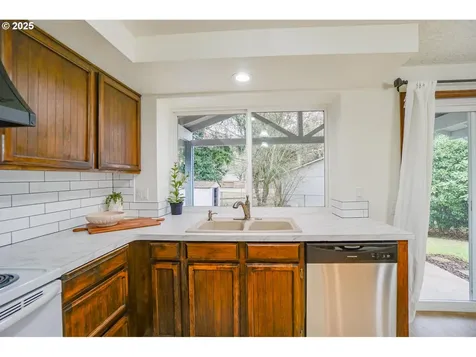 1424 NE 98th Avenue Vancouver WA 98664