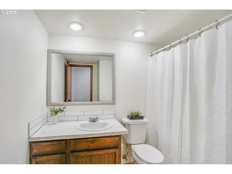1424 NE 98th Avenue Vancouver WA 98664