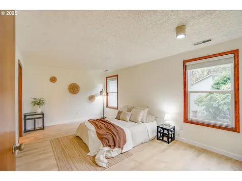 1424 NE 98th Avenue Vancouver WA 98664