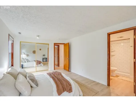 1424 NE 98th Avenue Vancouver WA 98664