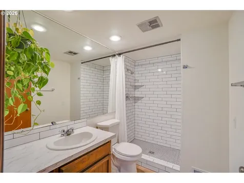 1424 NE 98th Avenue Vancouver WA 98664