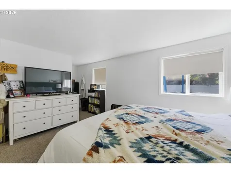 165 SW 12th Avenue Canby OR 97013