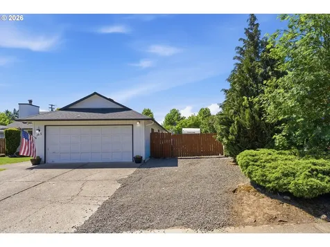 165 SW 12th Avenue Canby OR 97013