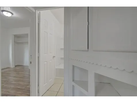 132 N Maple Street Kelso WA 98626