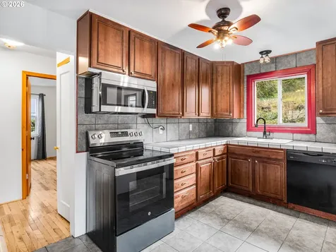 5514 SW Beaverton Hillsdale Highway Portland OR 97221