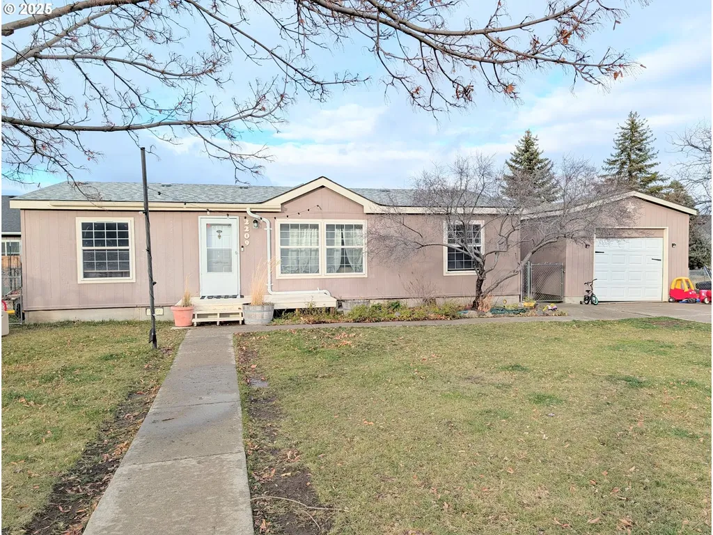 2209 Terra Lea Court La Grande OR 97850