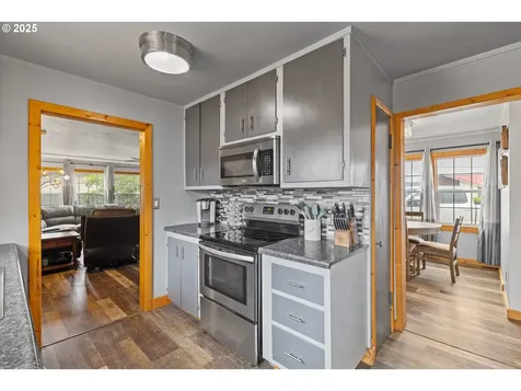 1311 Willow Street Myrtle Point OR 97458