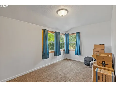1311 Willow Street Myrtle Point OR 97458