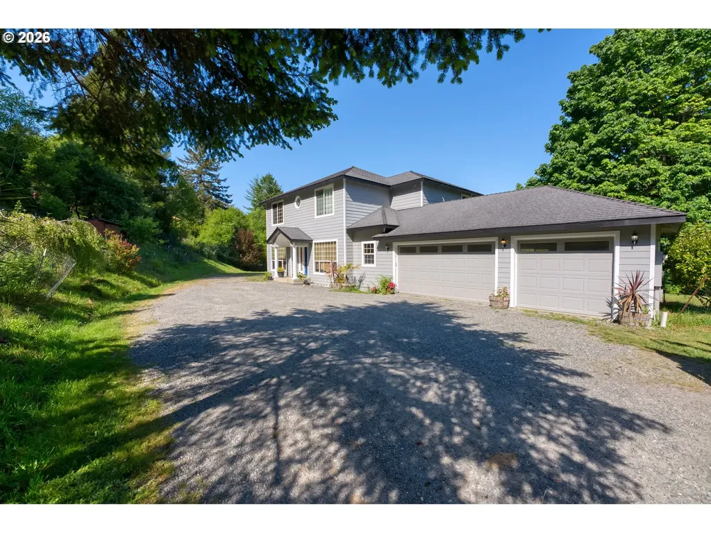 16711 Thompson Road Brookings OR 97415
