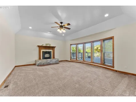 16711 Thompson Road Brookings OR 97415