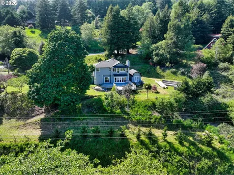 16711 Thompson Road Brookings OR 97415
