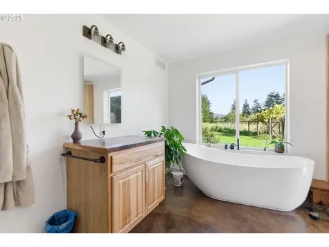 314 E Valley Road Skamokawa WA 98647