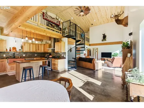 314 E Valley Road Skamokawa WA 98647