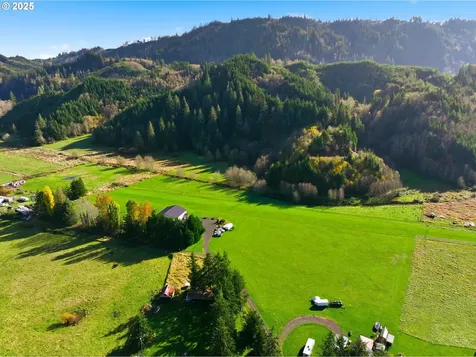 314 E Valley Road Skamokawa WA 98647