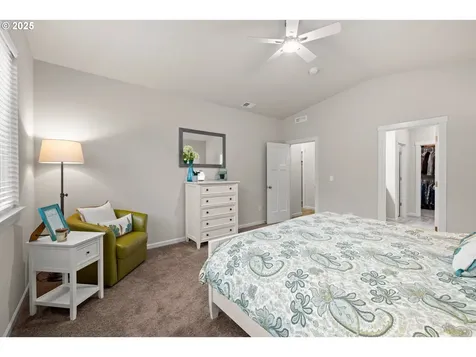 6458 SE 23rd Street Gresham OR 97080