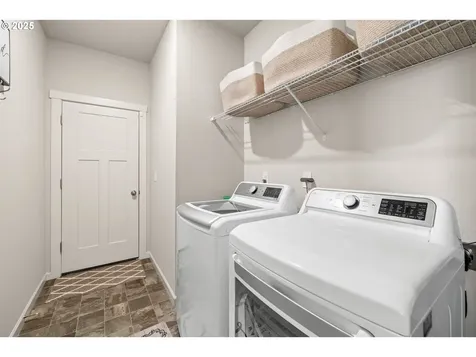 6458 SE 23rd Street Gresham OR 97080