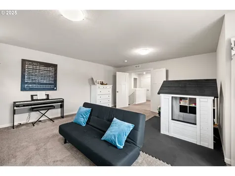 6458 SE 23rd Street Gresham OR 97080