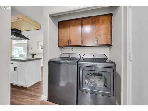 37930 Shenandoah Loop Springfield OR 97478