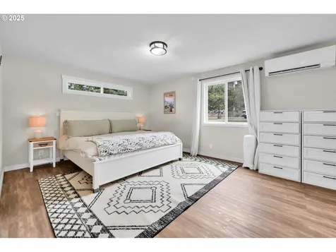 37930 Shenandoah Loop Springfield OR 97478