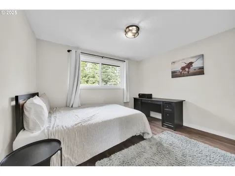 37930 Shenandoah Loop Springfield OR 97478