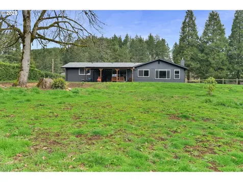 37930 Shenandoah Loop Springfield OR 97478