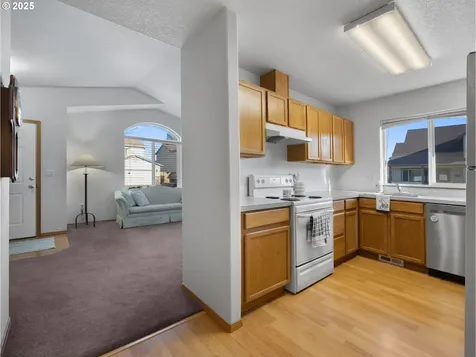 3922 SE 14th Street Gresham OR 97080