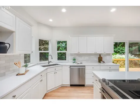 15530 SW Brighton Court Beaverton OR 97007