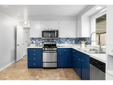 18830 NW Tolovana Street Portland OR 97229