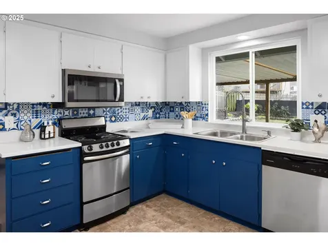 18830 NW Tolovana Street Portland OR 97229
