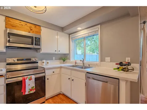 1401 NE 130th Street Vancouver WA 98685