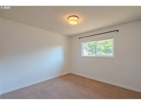 1401 NE 130th Street Vancouver WA 98685