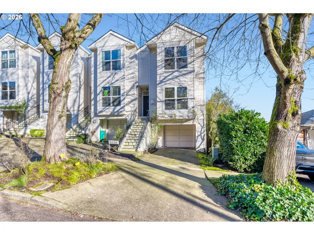 5036 SW View Point Terrace Portland OR 97239