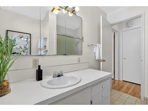 4305 NE Hazelfern Place Portland OR 97213