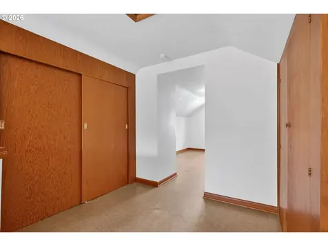 4305 NE Hazelfern Place Portland OR 97213