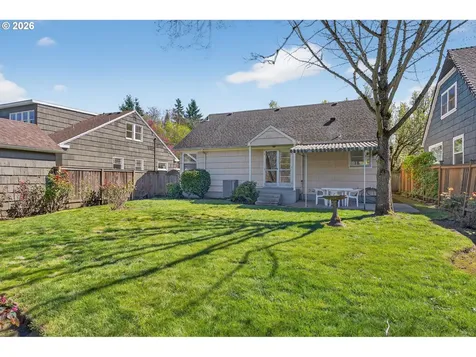 4305 NE Hazelfern Place Portland OR 97213