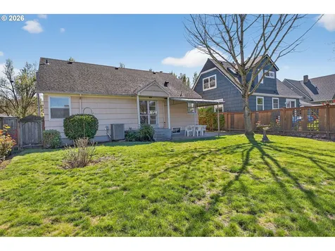 4305 NE Hazelfern Place Portland OR 97213