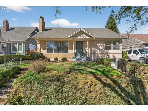 4305 NE Hazelfern Place Portland OR 97213