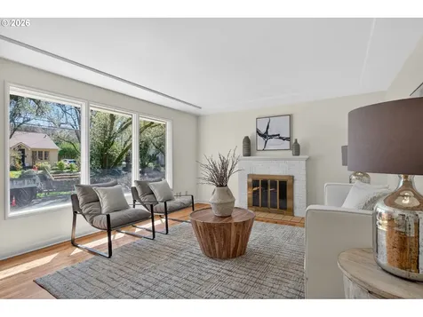 4305 NE Hazelfern Place Portland OR 97213