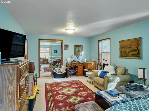 1708 Conifer Drive Lake Oswego OR 97034