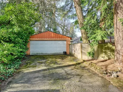 1708 Conifer Drive Lake Oswego OR 97034