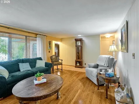 1708 Conifer Drive Lake Oswego OR 97034