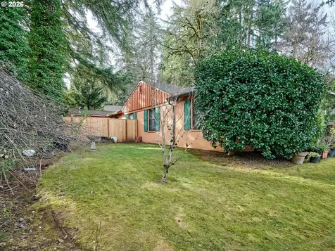 1708 Conifer Drive Lake Oswego OR 97034