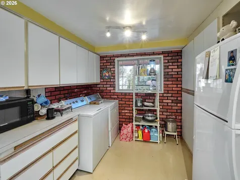 1708 Conifer Drive Lake Oswego OR 97034