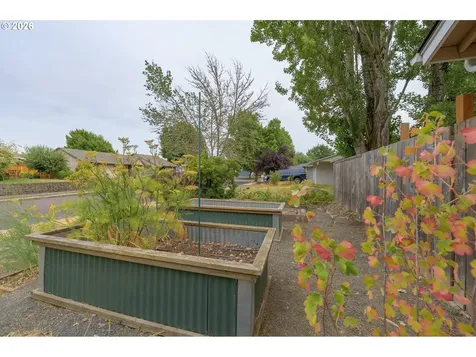 1801 SW Tamarack Street Mcminnville OR 97128